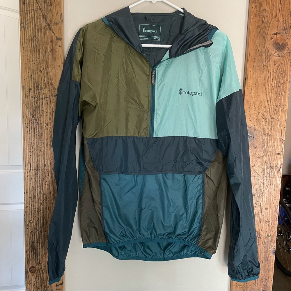 Cotopaxi windbreaker